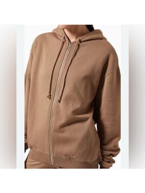 Good American Light Brown boyfriend Zip-Up Hoodie size 0 oversized small